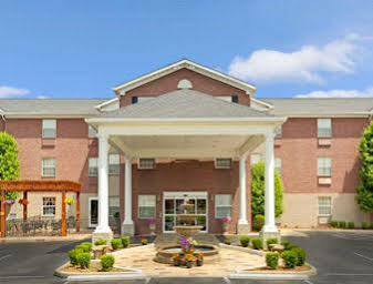 Hawthorn Suites By Wyndham Cincinnati/Sharonville Exterior photo